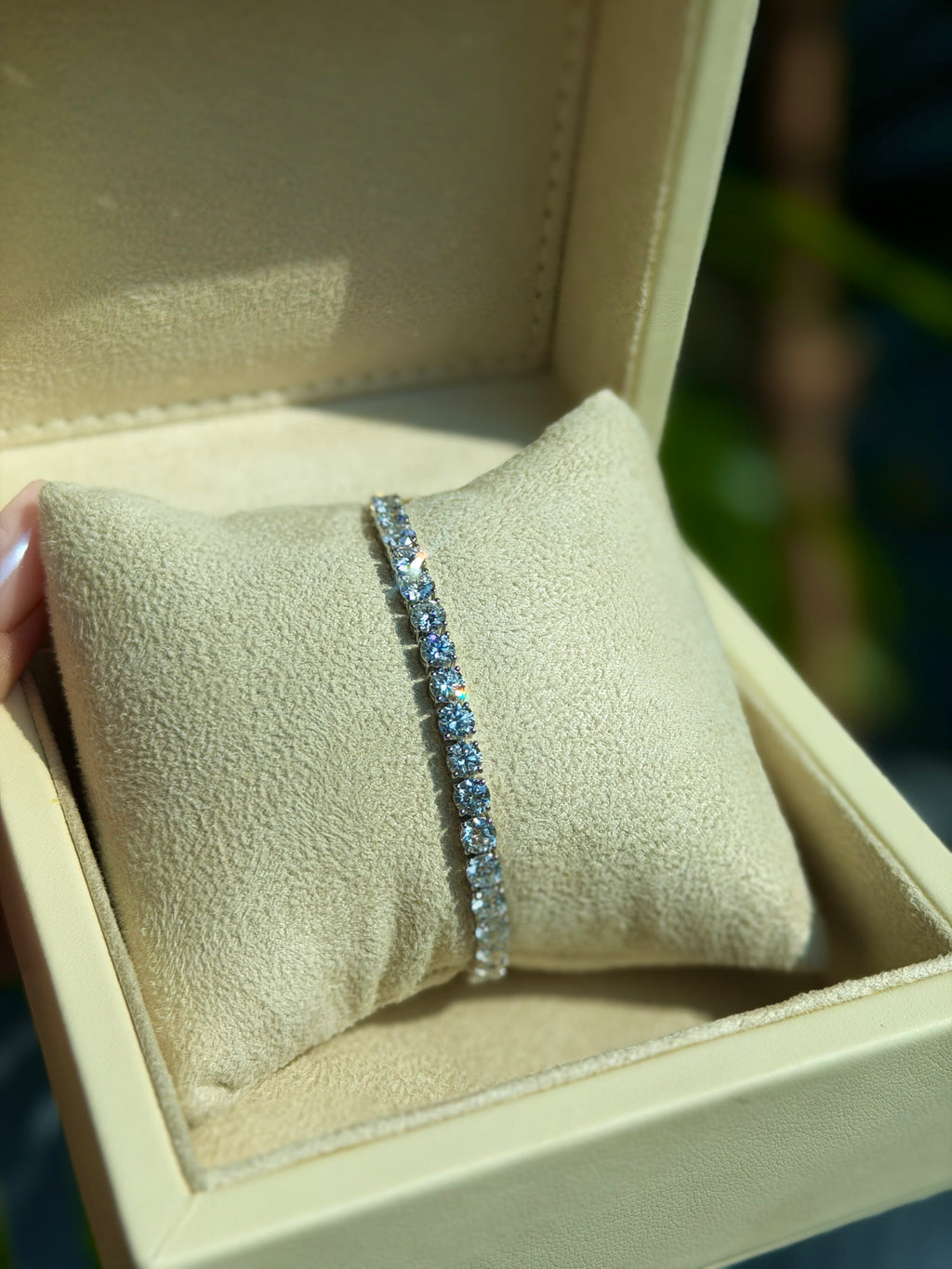 Round Diamond Tennis Bracelet - 11 Carat