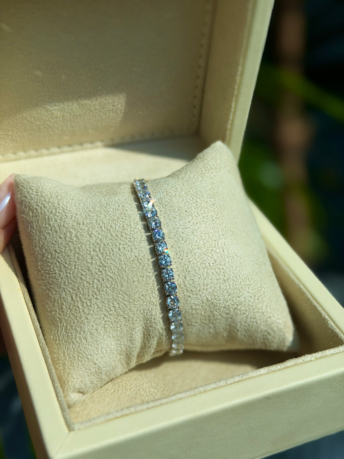 Round Diamond Tennis Bracelet - 11 Carat